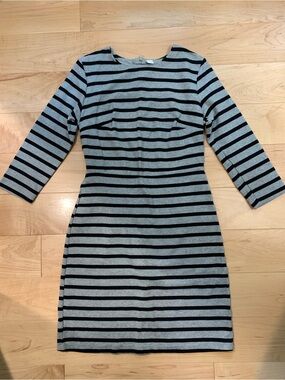 Old Navy Gray & Black Stripe Ponte Knit 3/4 Sleeve Dress | Medium